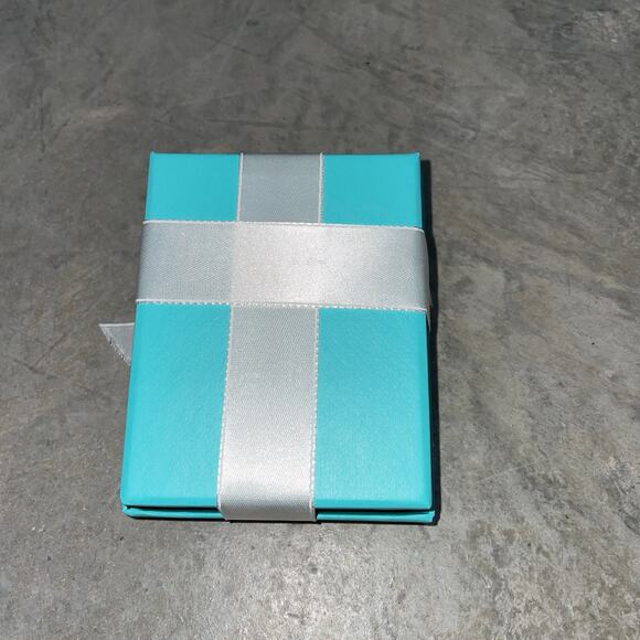 Tiffany & Co. 925 Silver Blue Enamel Kyote Postcard Charm! Rare retired new - Picture 4 of 9